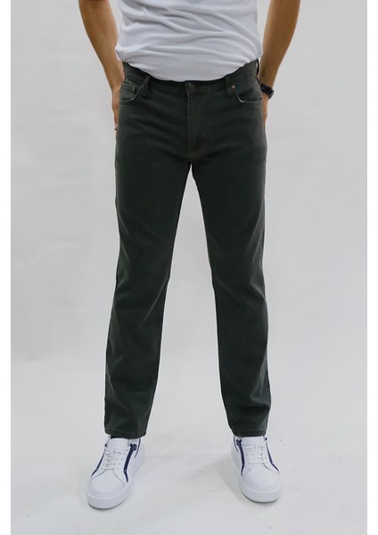 Erkek Regular Fit Rahat Kesim Esnek Likralı Örme Jeans modelleri