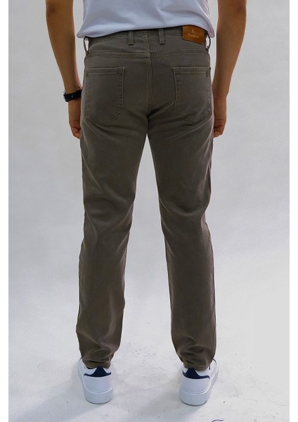 Erkek Regular Fit Rahat Kesim Esnek Likralı Örme Jeans indirimleri