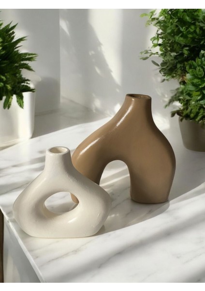 Modern Iskandinav Dekoratif Vazo Seti – Bej & Beyaz – Büyük Boy 20 cm + Küçük Boy 15 cm – Minimal Seramik Görünümlü Ev Dekor Obje fiyatları