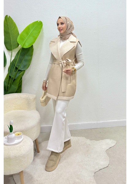 Leyzar Kürk Detaylı Kuşaklı Deri Tesettür Yelek- Krem Standart (S-M-L Uyumlu) modelleri