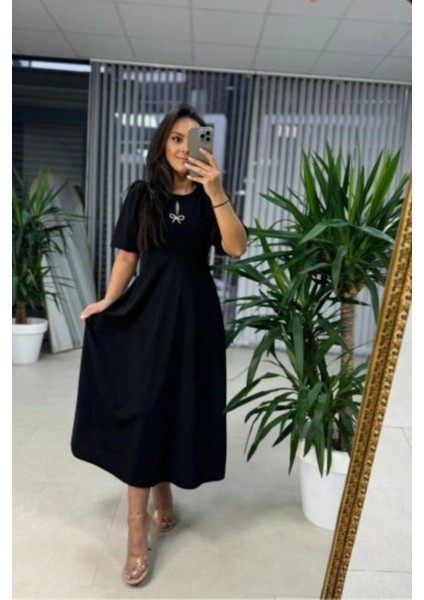 Balon Kollu Broş Detaylı Midi Krep Elbise - Siyah fiyatları