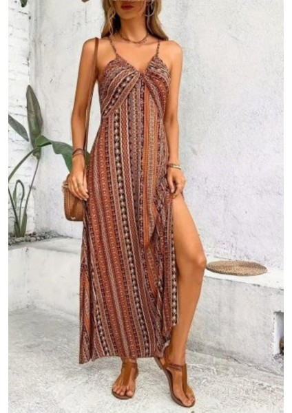 Ince Askılı Sırttan Çapraz Detaylı Yırtmaçlı Süprem Elbise - Kahve