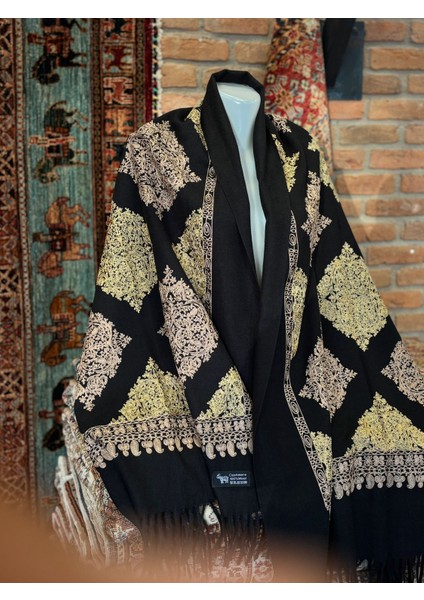Siyah Kaşmir Şal fırsatları