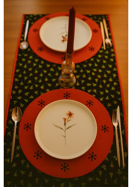 Çam Ağacı Desenli Runner Yeşil-Siyah 150CM/50CM fırsatları