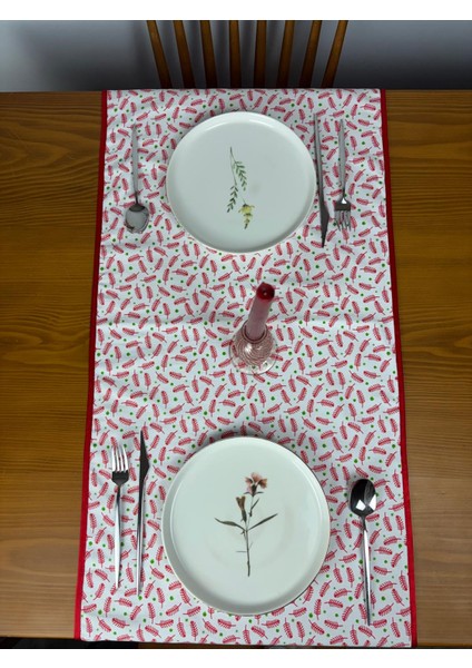 Çam Ağacı Yaprağı Desenli Runner Kırmızı-Beyaz 150CM/50CM