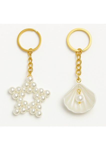 2’li Inci Detaylı Anahtarlık Seti – Yıldız & Deniz Kabuğu Charm, Altın Halkalı Şık Tasarım