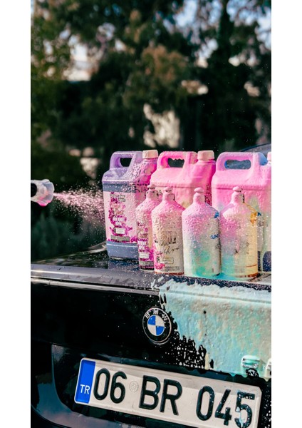 Cherry Touch Pembe Renkli Oto Yıkama Köpüğü Oto Şampuan 1:15 Konsantre 5 L fırsatları