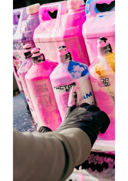 Cherry Touch Pembe Renkli Oto Yıkama Köpüğü Oto Şampuan 1:15 Konsantre 5 L