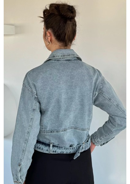 Kadın Kemer Detaylı Ön Fermuarlı Jean Kot Ceket P-00019423 fırsatları