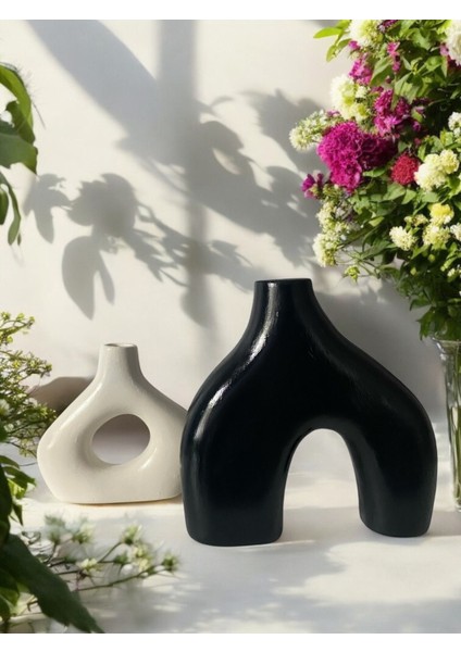 Modern Iskandinav Dekoratif Vazo Seti – Siyah & Beyaz – Büyük Boy 20 cm + Küçük Boy 15 cm – Minimal Seramik Görünümlü Ev Dekor Obje