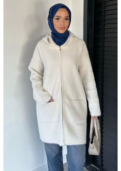 Ön Gold Fermuarlı Kapüşonlu Çift Cepli Tesettür Triko Ceket P-00019299 fiyatları