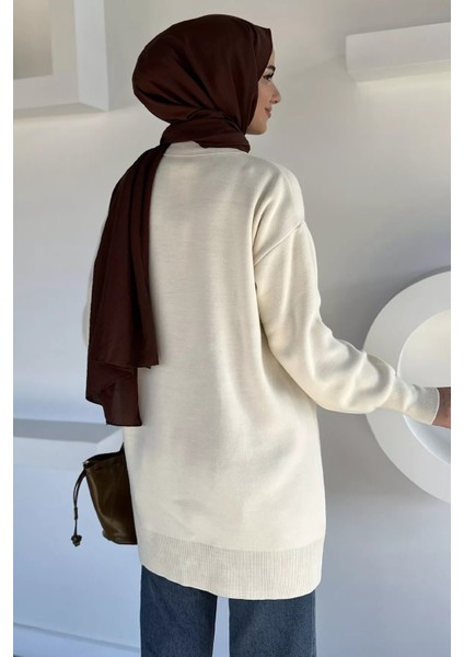 Gülseli Polo Yaka Fular Aksesuarlı Tesettür Triko Tunik P-00019399 modelleri