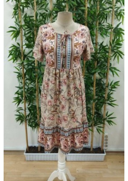 Düğmeli Bağlama Detaylı Desenli Süprem Elbise - Pembe fırsatları