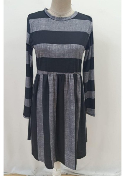 Bisiklet Yaka Çizgi Desenli Süprem Elbise - Siyah fırsatları