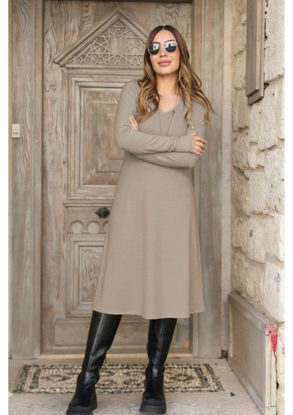 V Yaka Salaş Midi Boy Viskon Iki Iplik Elbise Bej modelleri
