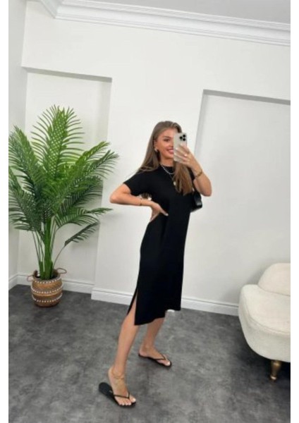 Yırtmaç Detaylı Rahat Kesim Viskon Elbise Siyah fiyatları
