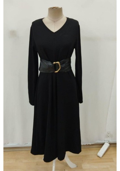 Uzun Kollu V Yaka Kemerli Midi Viskon Iki Iplik Elbise - Siyah fırsatları