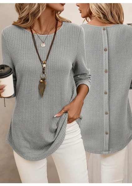 Kadın Uzun Kollu Yuvarlak Yaka Arkadan Düğmeli Waffle Bluz
