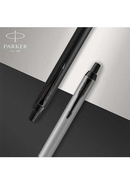 Im Tükenmez Kalem | Fırçalanmış Metal | Orta Uçlu | Mavi | Hediye Kutusu