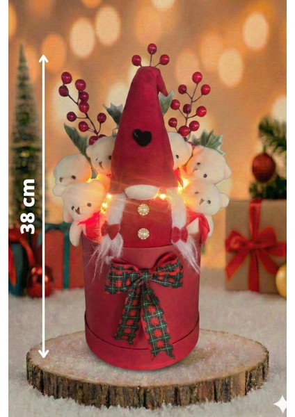 Yeniyıl Özel Seri: LED Işıklı, Noel Elf Cüce Figürlü, Kalp Balon ve 6 Ayıcıklı Özel Konsept Tasarım Ayıcık Buketi fırsatları