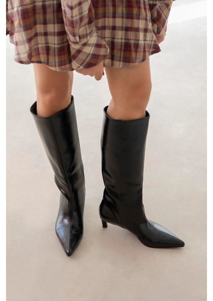 Hope Kırışık Deri Çizme Siyah