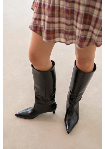 Hope Kırışık Deri Çizme Siyah modelleri