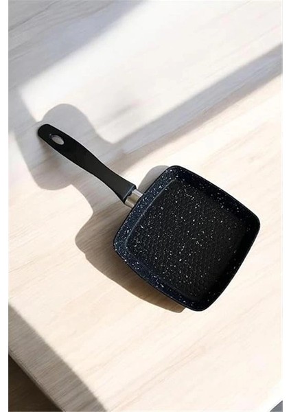 Yanmaz Yapışmaz Granit Kaplama Döküm Mini Tava (Kare)