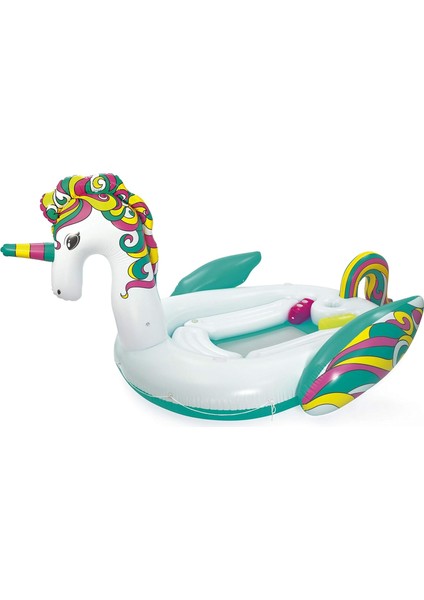 19'4" x 13'3"/5.90M x 4.04M Giant Unicorn Island