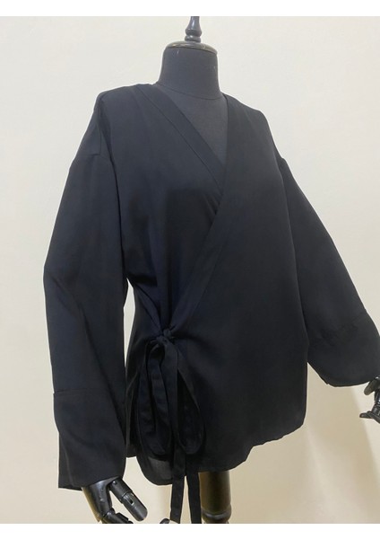 Kadın Kruvaze Viskon Kumaş Oversize Yandan Bağlamalı Kimono fırsatları