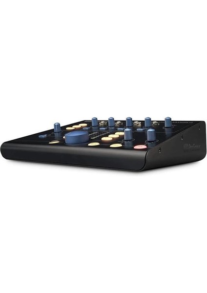 Monitor Station V2 Gelişmiş Stüdyo Hoparlör Kontrolcüsü fırsatları