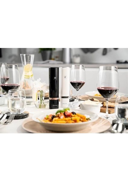 Enfinigy Elektrikli Tuz ve Karabiber Değirmeni, Seramik Değirmenli ve LED Aydınlatmalı, USB modelleri