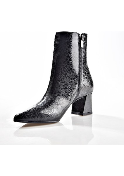 25102 Kadın Hakiki Deri Bot fırsatları