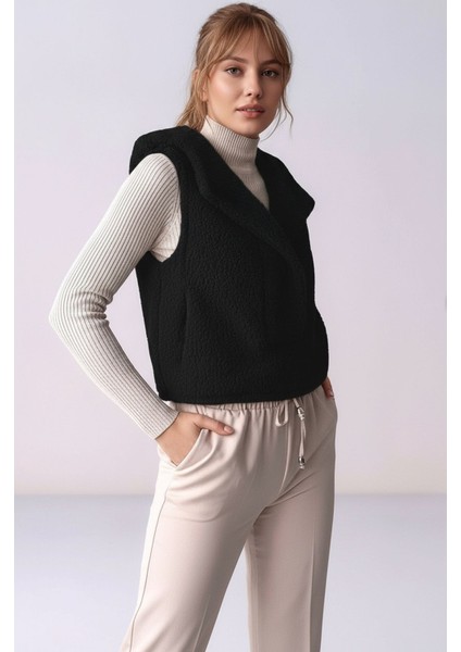 Kadın Önü Çıtçıtlı Kapüşonlu Yan Cepli Tasarım Yaka Spor Şık Crop Peluş Yelek indirimleri