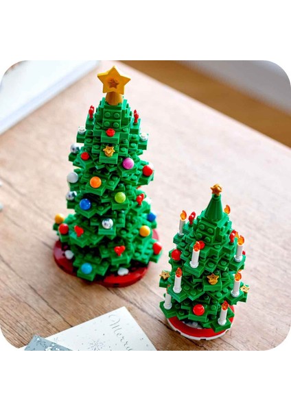 LEGO Yılbaşı Ağacı 40573 – 12 Yaş ve Üzeri Çocuklar Için Koleksiyonluk Yılbaşı Süsü Oyuncak Yapım Seti (784 Parça) indirimleri