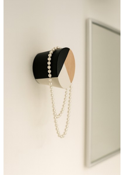 Geometrik Desenli İskandinav Stili Ahşap Koni Askı (Siyah - Beyaz) modelleri