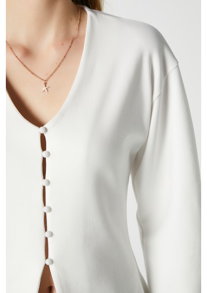 Kadın Osea Premium Bele Oturan Ekru Şık Düğme Detay Peplum Bluz fırsatları