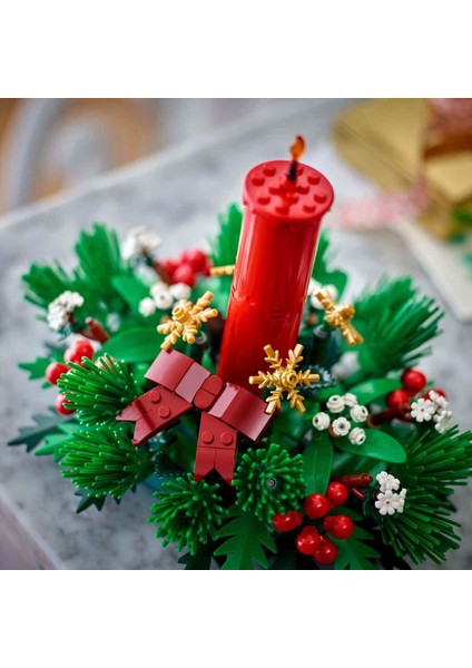 LEGO Yılbaşı Masa Süsü 40743 - 12 Yaş ve Üzeri Çocuklar Için Yılbaşı Temalı Yaratıcı Oyuncak Yapım Seti (433 Parça)