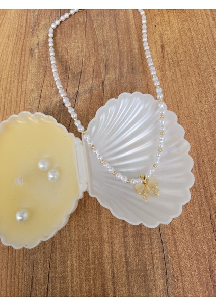 Incili Kurdele Kolye