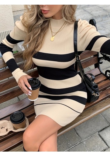 Kadın Uzun Kollu Yuvarlak Yaka Balon Omuz Kol Detaylı Çok Renkli Mini Elbise modelleri