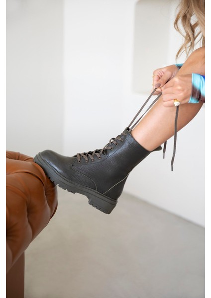 Walker Kadın Hakiki Deri Postal Bot Haki