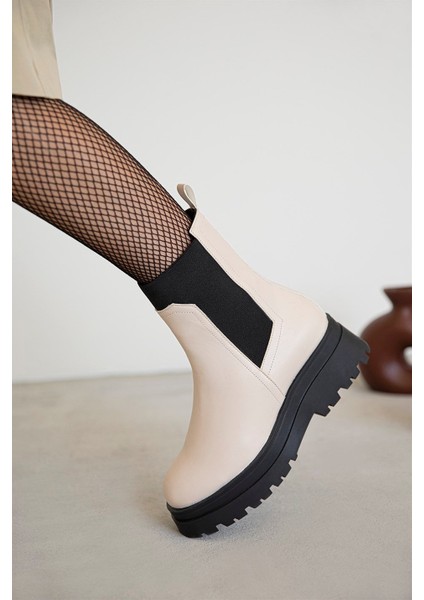 Embers Kadın Lastik Detay Deri Postal Bot Bej-Siyah