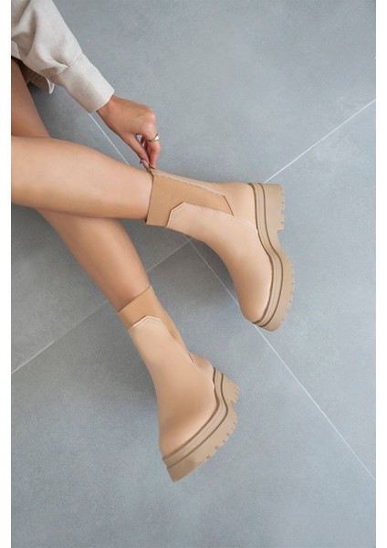 Embers Kadın Lastik Detay Deri Postal Bot Nude modelleri