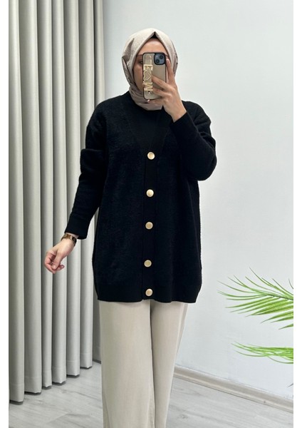 Magazin Oversize Rahat Kalıp V Yaka Düğme Detaylı Angora Kadın Hırka