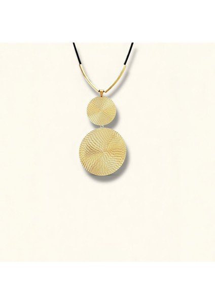 Dövme Dokulu Büyük Çelik Kolye | Siyah Kordonlu Modern Tasarım Kolye Kadın fiyatları