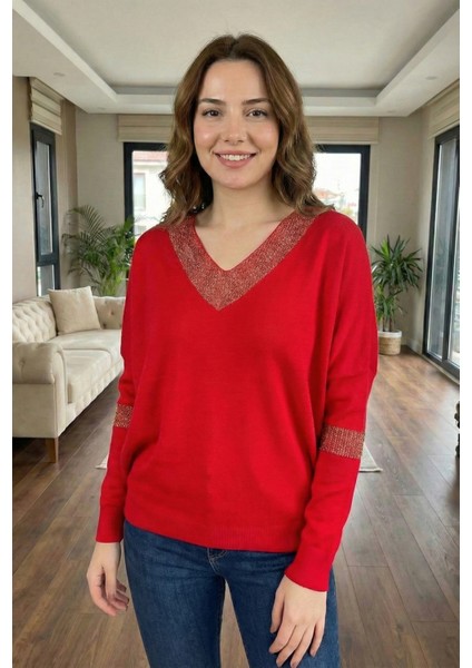Kadın Kırmızı Kol Ve Yakası Sim Detaylı Triko Kazak