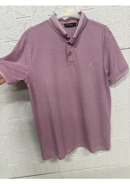 Kısa Kollu Yakası ve Kolları Manşetli Düğmeli Tişört