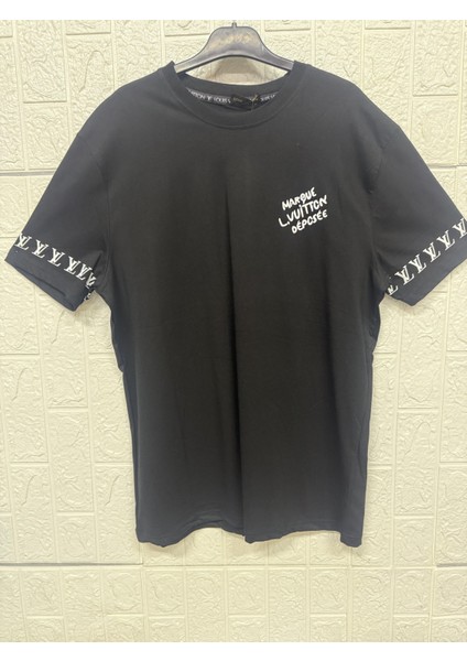 Önü ve Kollarında Yazı Detaylı Bisiklet Yaka Tişört