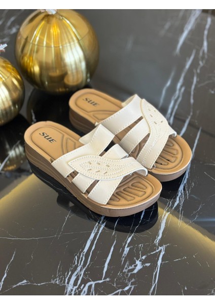 Kadın Ortopedik Rahat Günlük Terlik – Kaymaz Taban, Yumuşak Anatomik Iç Taban, Nefes Alan Şerit Detaylı Konforlu Yazlık Terlik