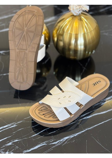 Kadın Ortopedik Rahat Günlük Terlik – Kaymaz Taban, Yumuşak Anatomik Iç Taban, Nefes Alan Şerit Detaylı Konforlu Yazlık Terlik fırsatları