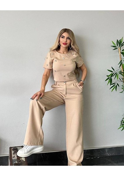 Bej Taş Işlemeli Ikili Takım – Zamansız Şıklığın Yeni Tanımı fiyatları